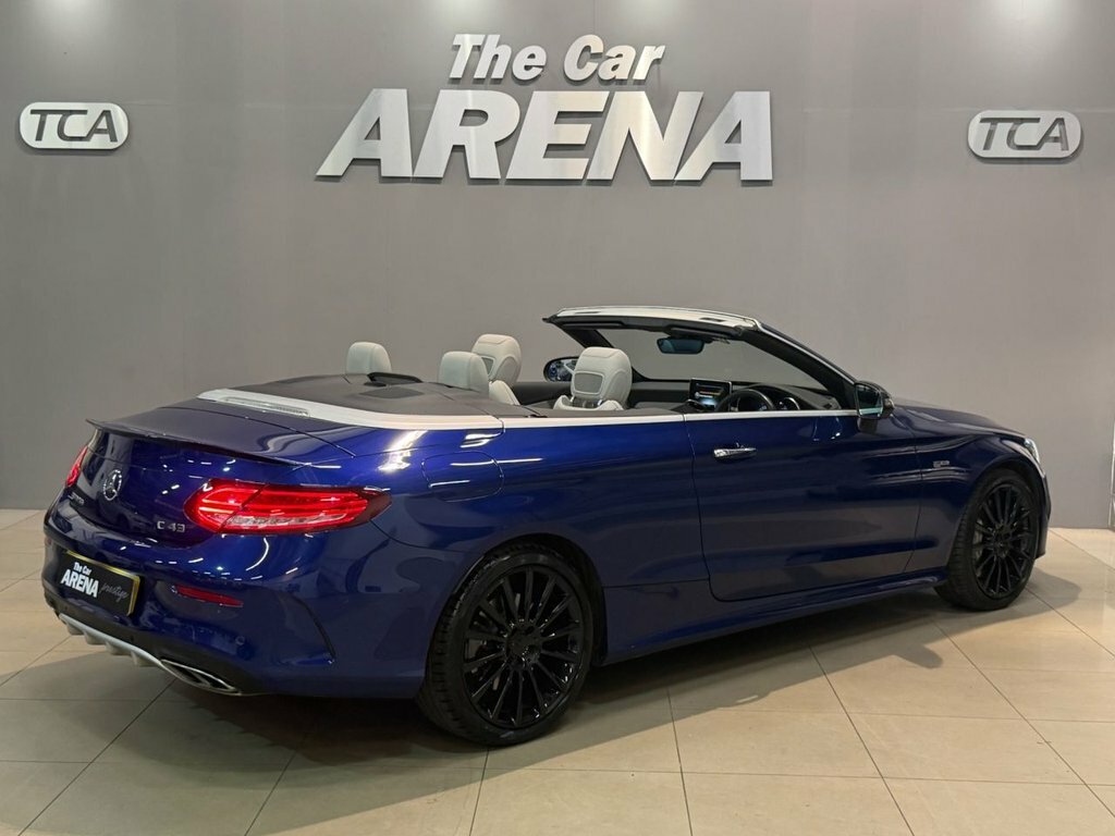 Mercedes-Benz C Class 3L Amg Blue #5
