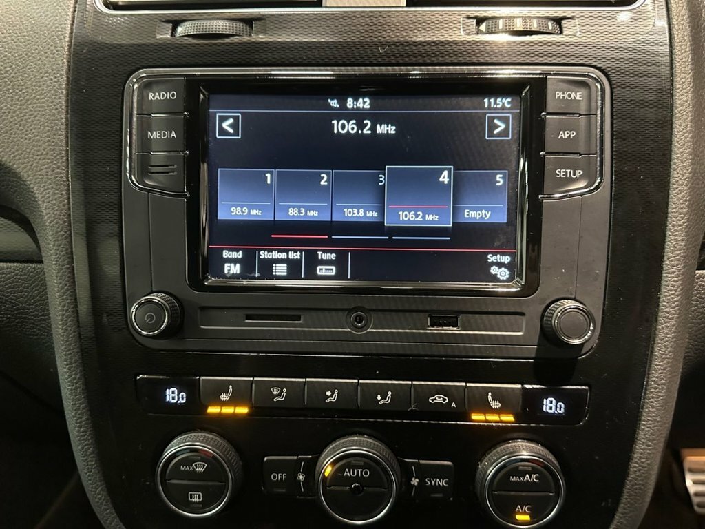 Volkswagen Scirocco Volkswagen Scirocco R-line Silver #19