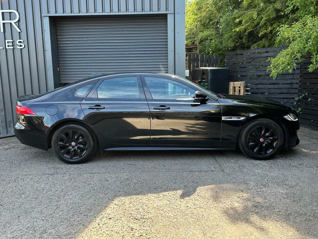Jaguar XF 2.0D R-sport Euro 6 Ss VE66PHJ Black #4
