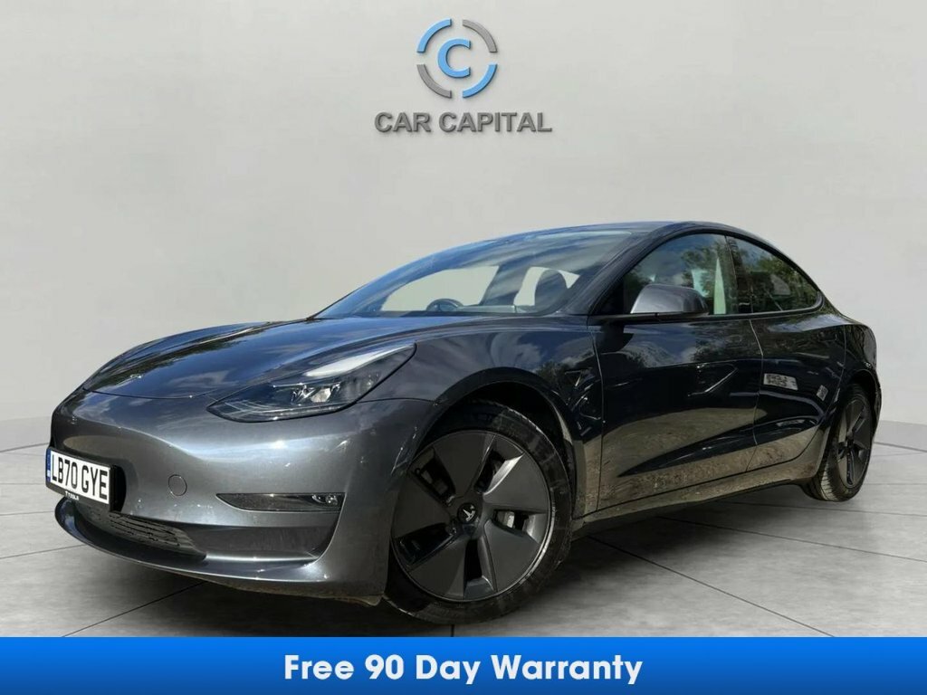Tesla Model 3 Saloon Grey