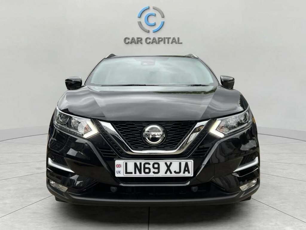 Nissan Qashqai 1.3L N-connecta LN69XJA Black #2