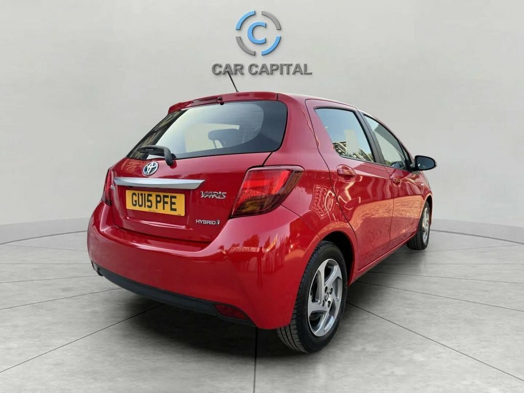 Toyota Yaris 1.5L Icon Red #5