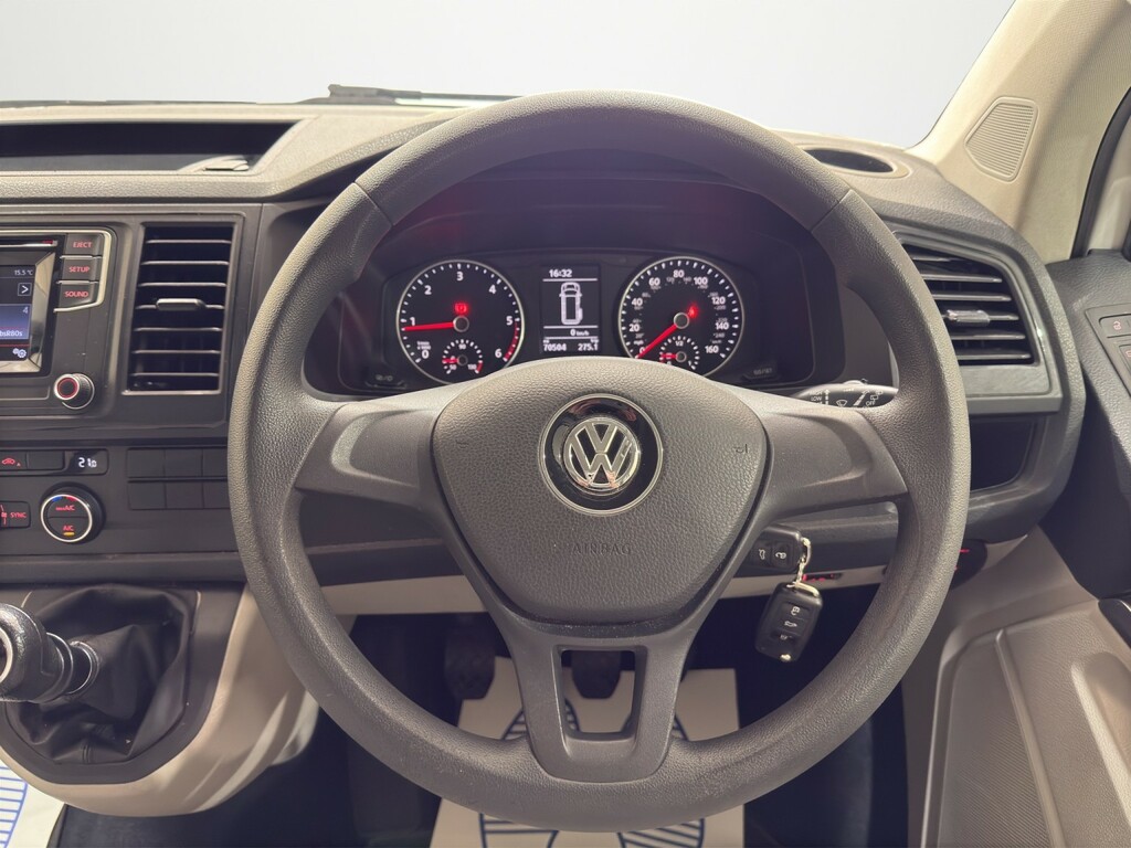 Volkswagen Transporter Shuttle 2.0 Tdi Bluemotion Tech Se Fwd Lwb Euro 6 Ss White #4