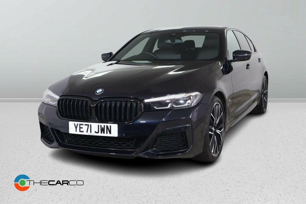 BMW 5 Series 3L M Sport YE71JWN Black #4