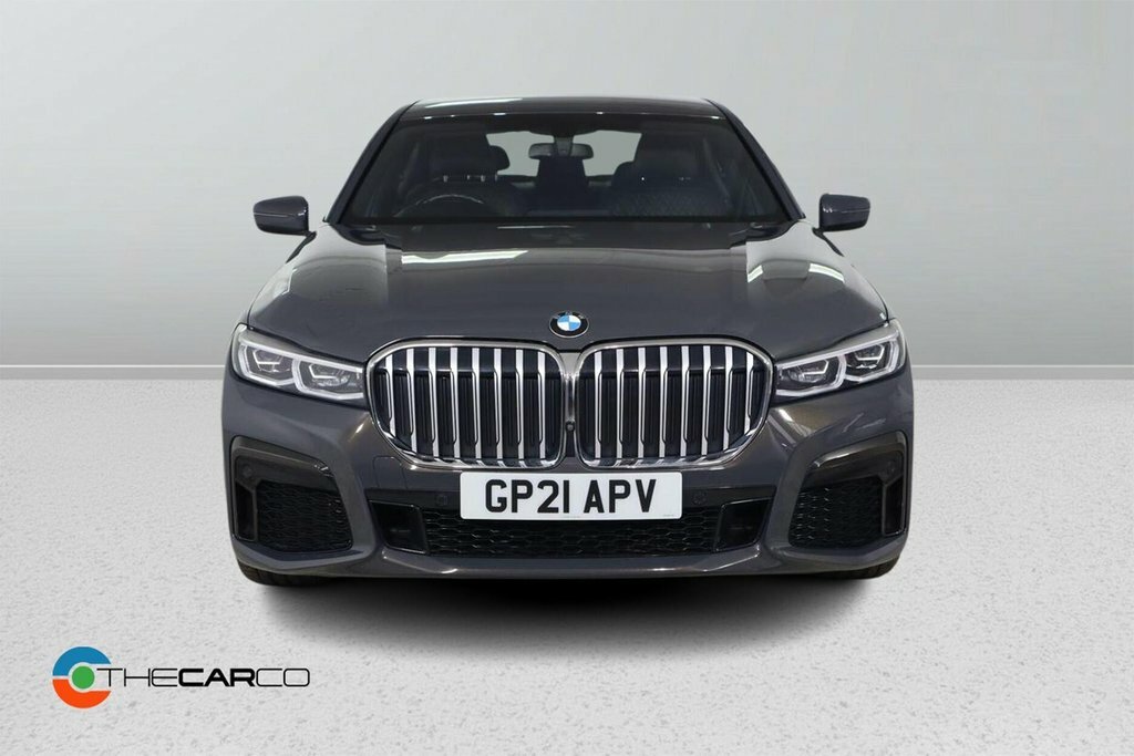 BMW 7 Series 3L M Sport Grey #3