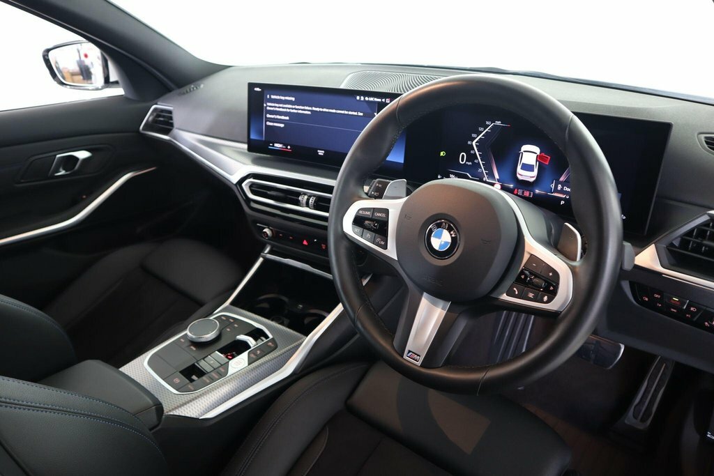 BMW 3 Series 2L M Sport YG74OSO White #2