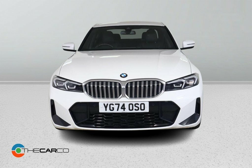 BMW 3 Series 2L M Sport YG74OSO White #4