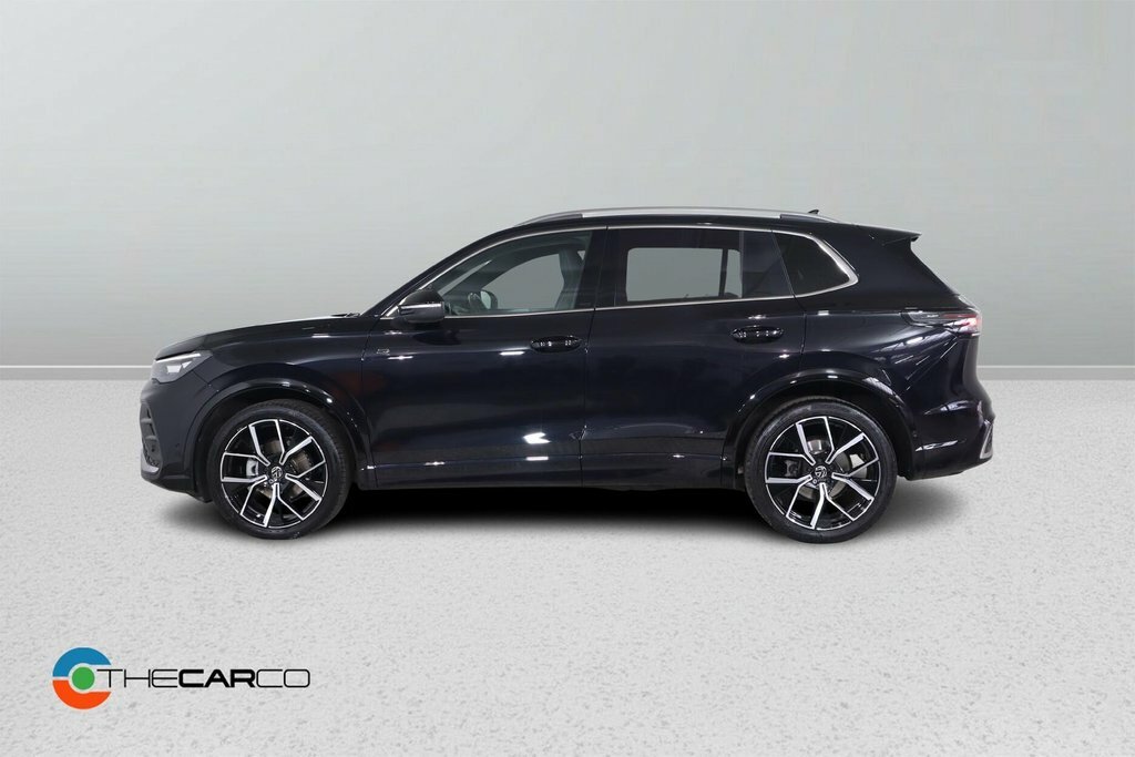 Volkswagen Tiguan 1.5L R-line VK24KKJ Black #5
