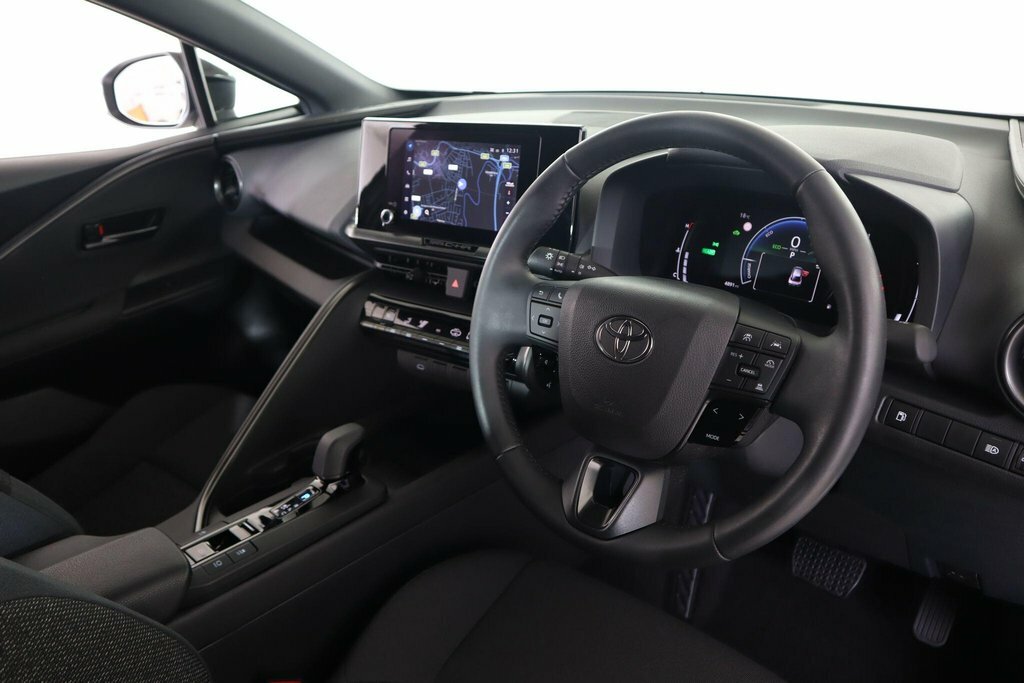 Toyota C-Hr 1.8L Icon AE25XPV White #2
