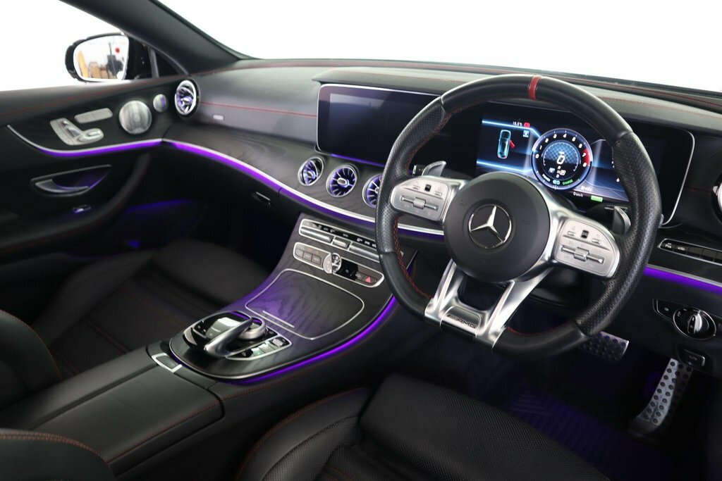 Mercedes-Benz E Class 3L Amg Black #2