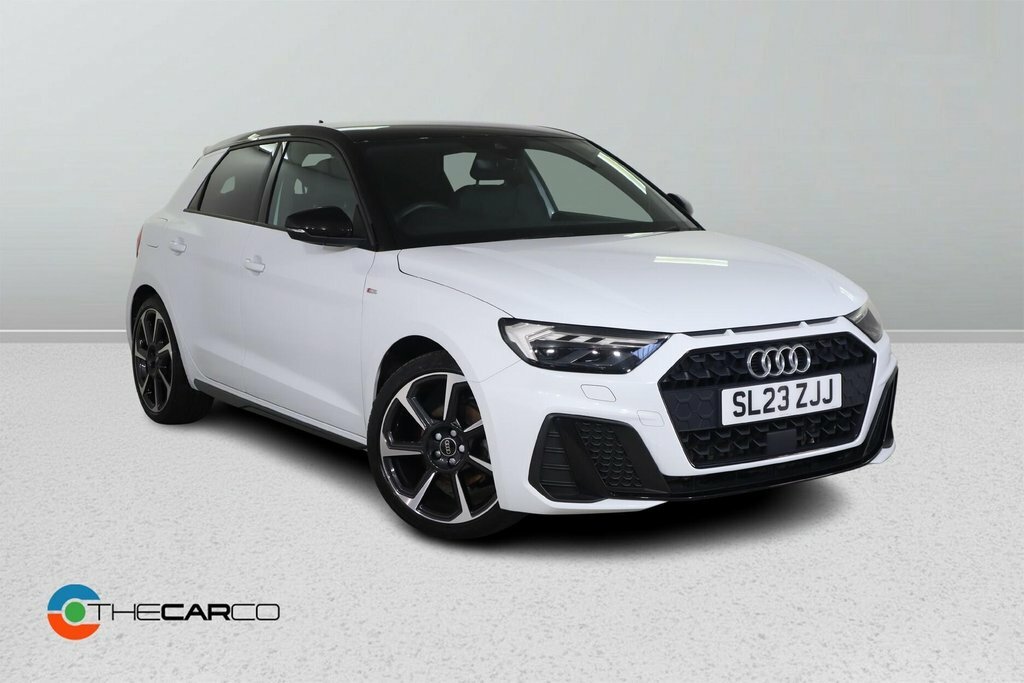 Audi A1 1L Black Edition White