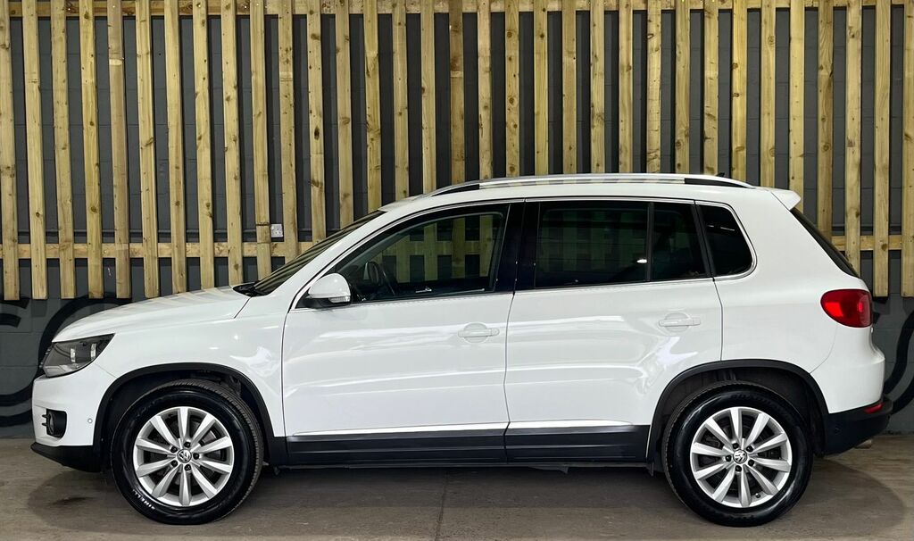Volkswagen Tiguan 2.0 Tdi Bluemotion Tech Match Suv Manua DV15WKB White #4