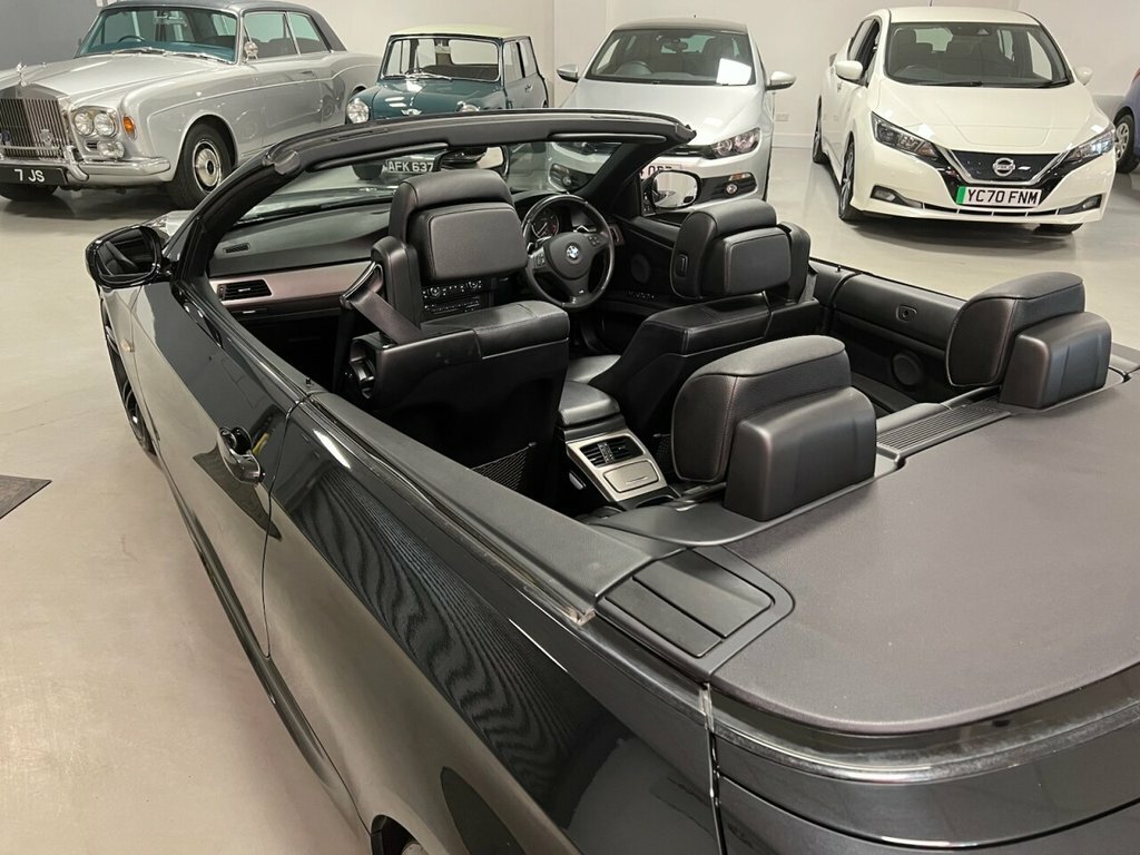 BMW 3 Series Convertible YD62ULJ Black #6