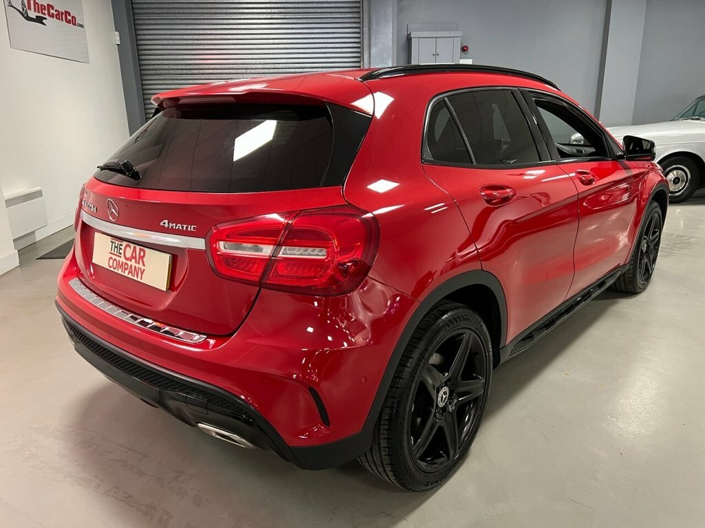 Mercedes-Benz GLA Class Suv SL16BNK Red #6