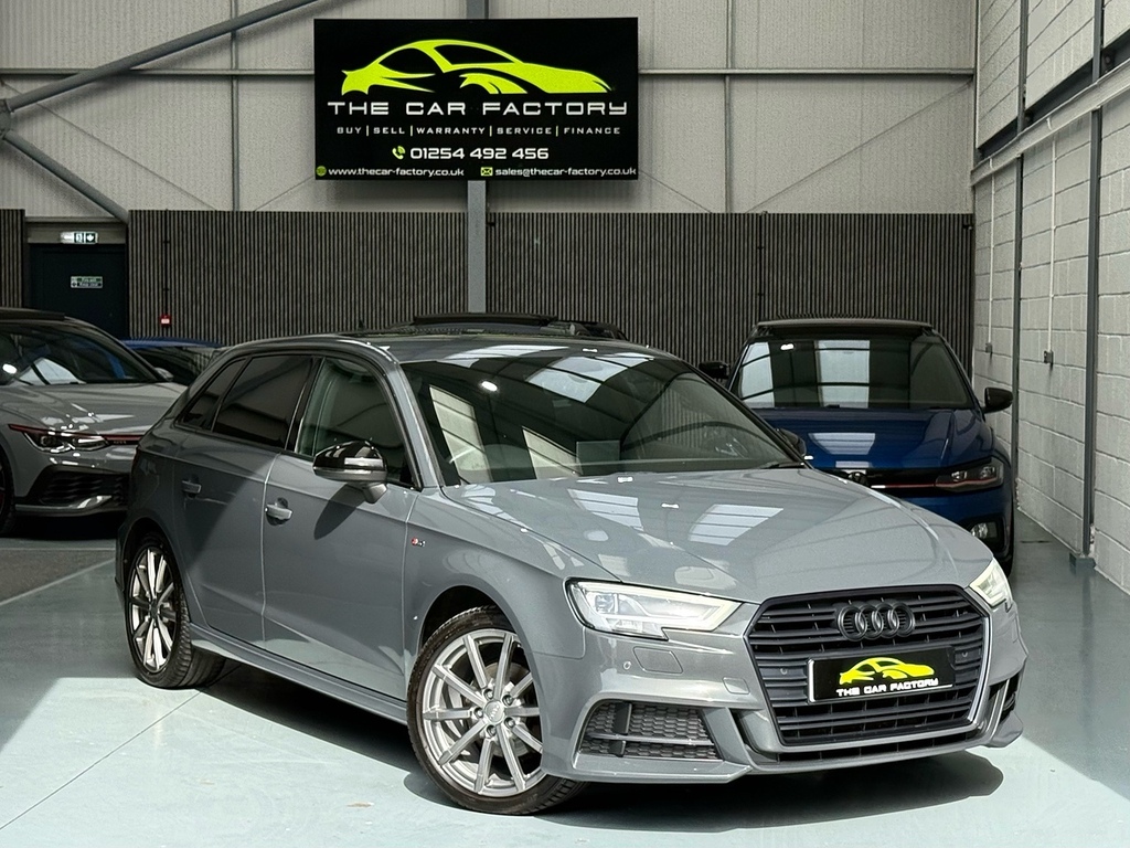 Audi A3 1.5 Tfsi Cod 35 Black Edition Sportback Grey