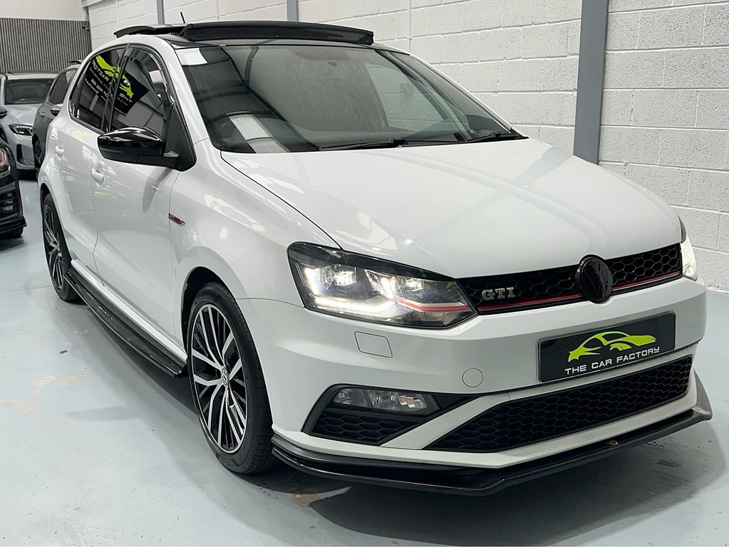 Volkswagen Polo 1.8 Tsi Bluemotion Tech Gti Hatchback M NJ16TYT White #4