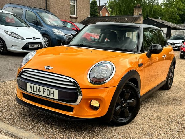 Mini Hatch 1.5 Cooper Hatchback Euro 6 S S YL14FOH Orange #3