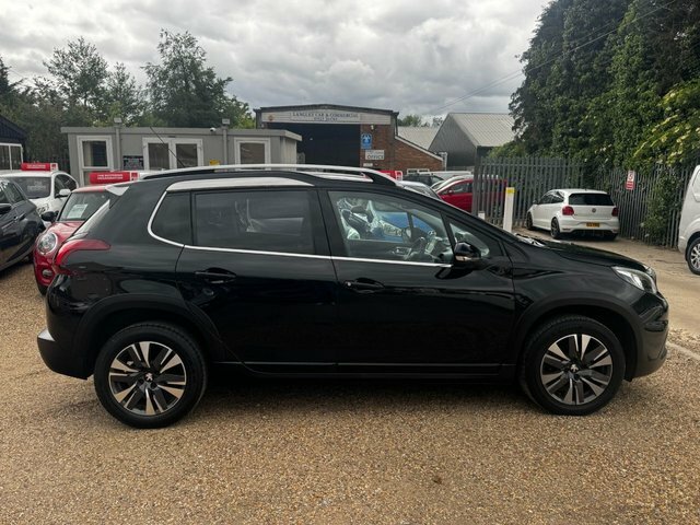 Peugeot 2008 1.2 Puretech Allure Premium Suv WU68OXR Black #2