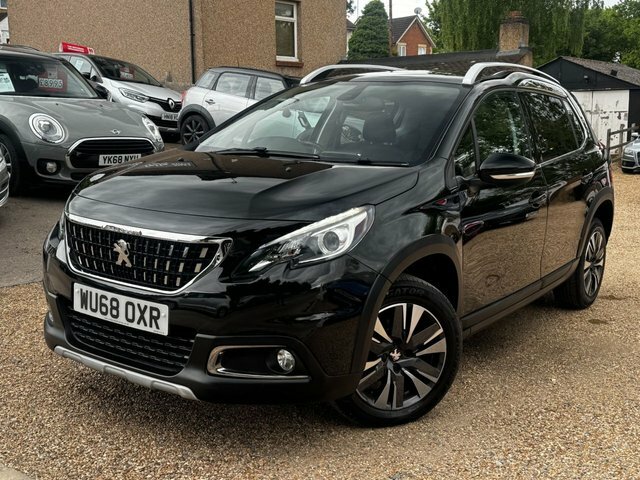 Peugeot 2008 1.2 Puretech Allure Premium Suv WU68OXR Black #3