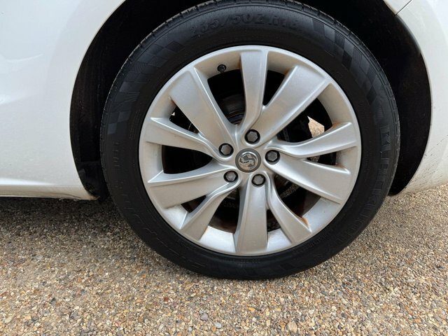 Vauxhall Cascada Elite Cdti 2015 65 White #11