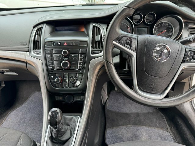 Vauxhall Cascada Elite Cdti 2015 65 White #20