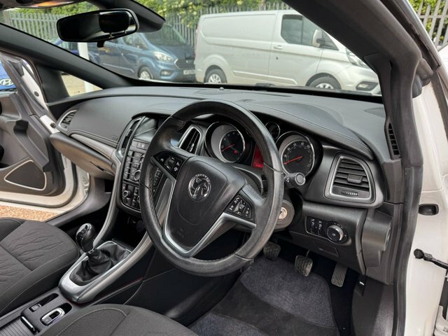 Vauxhall Cascada Elite Cdti 2015 65 White #19