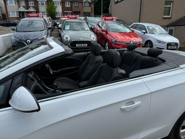 Vauxhall Cascada Elite Cdti 2015 65 White #29