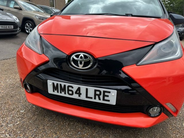 Toyota Aygo 1.0 Vvt-i X-cite Hatchback Euro MM64LRE Orange #4