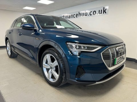 Audi E-tron 2021 71 E-tron Blue