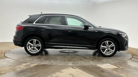 Audi Q3 2020 70 1.5 RE70WLR Black #4