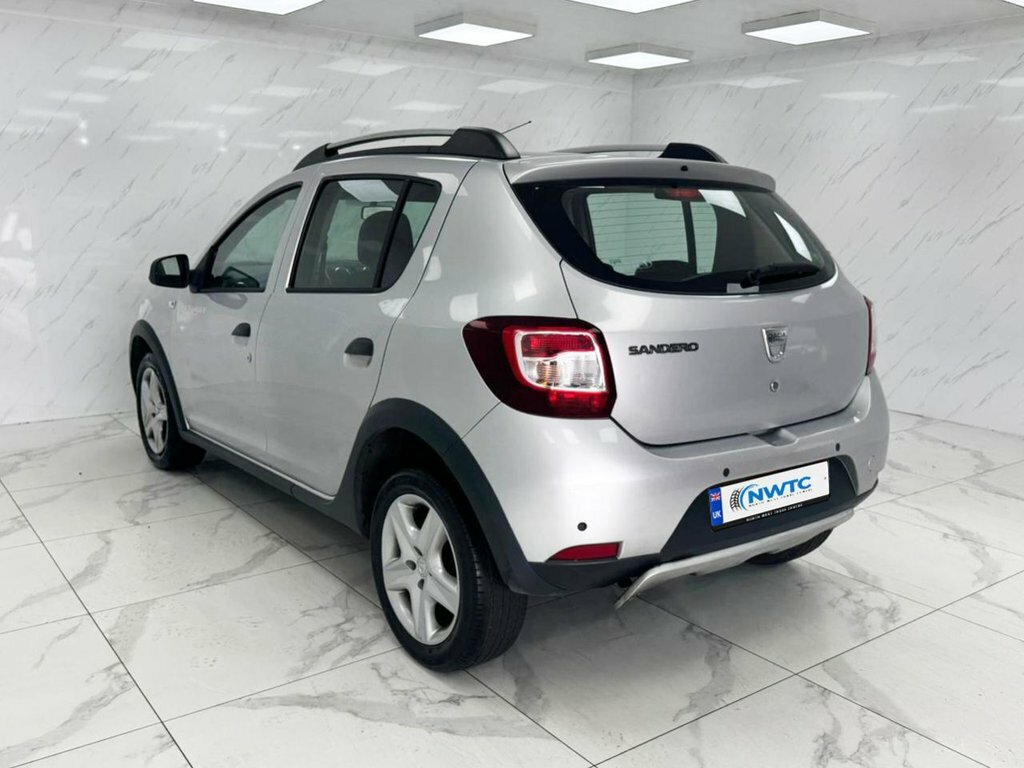 Dacia Sandero Stepway 0.9L Laureate SK14VCG Silver #6