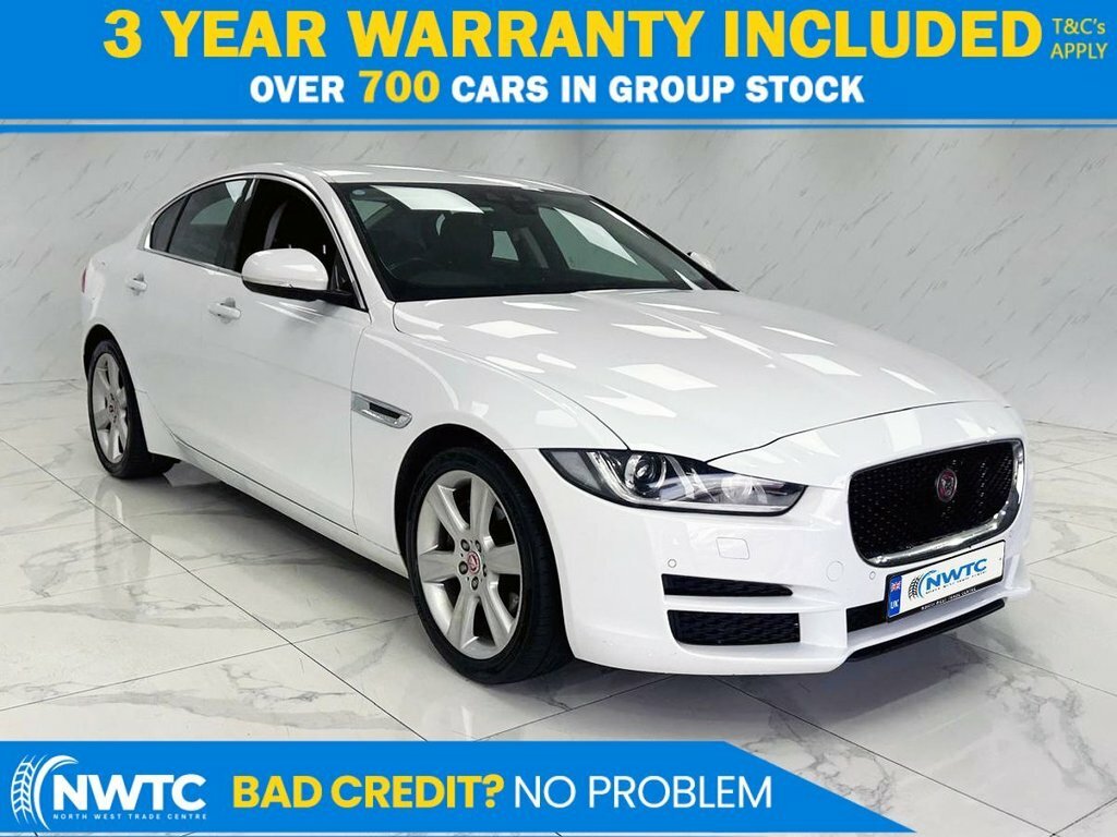 Jaguar XE 2L Portfolio White