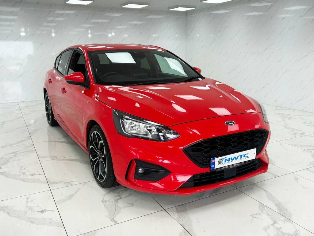Ford Focus 1L St-line X BX68VUB Red #2