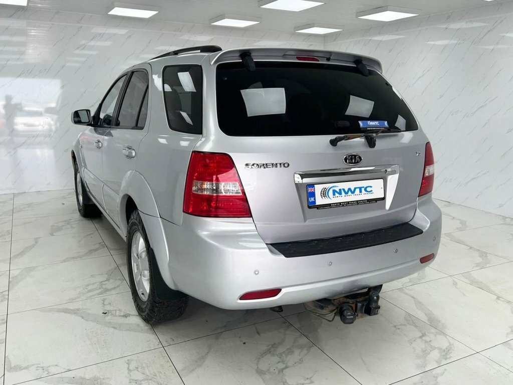 Kia Sorento Titan Silver #7