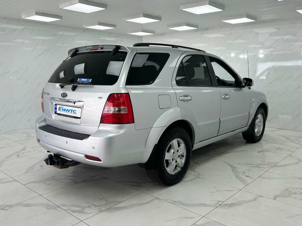 Kia Sorento Titan Silver #9