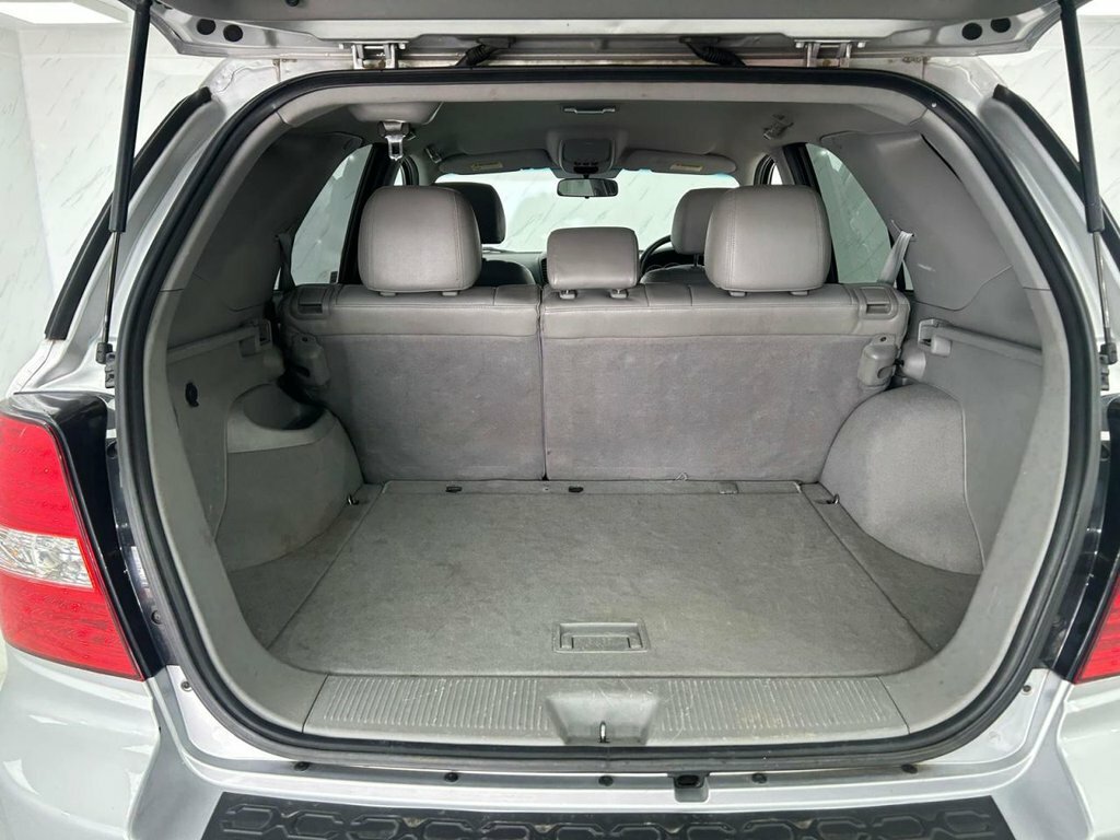 Kia Sorento Titan Silver #18