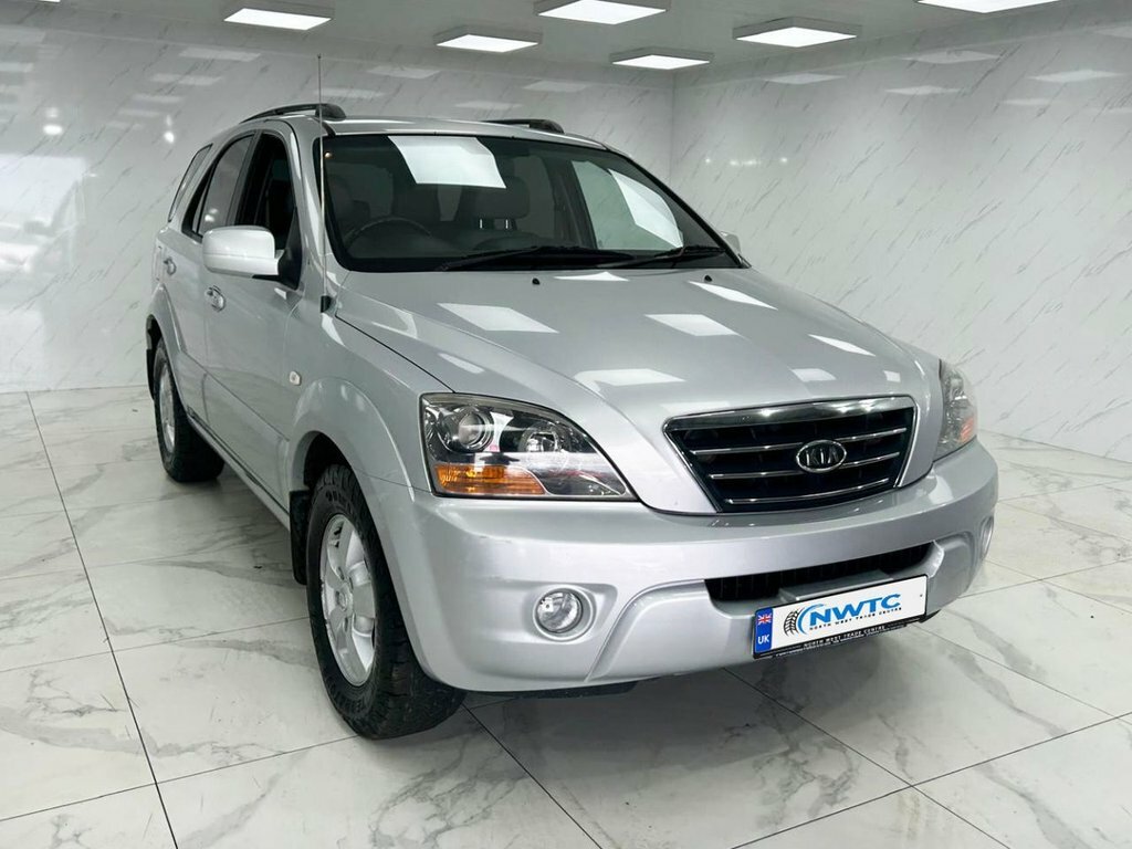 Kia Sorento Titan Silver #2