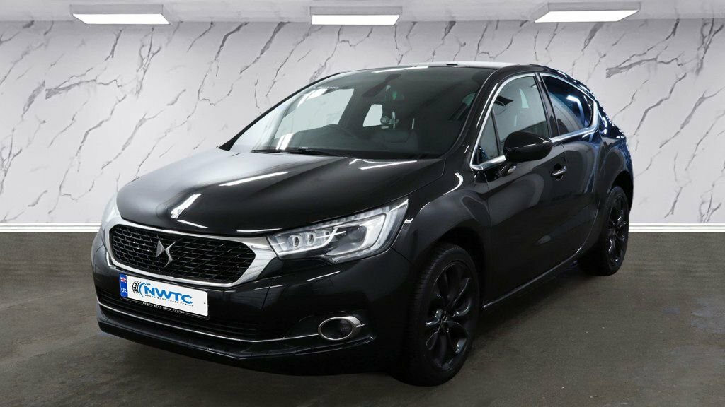 DS DS 4 2L Prestige Black #2