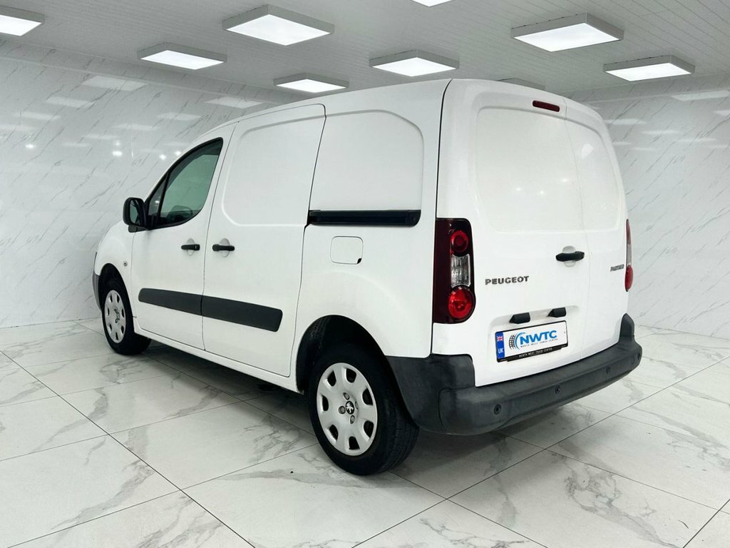 Peugeot Partner 1.6L Professional MC18JYG White #6