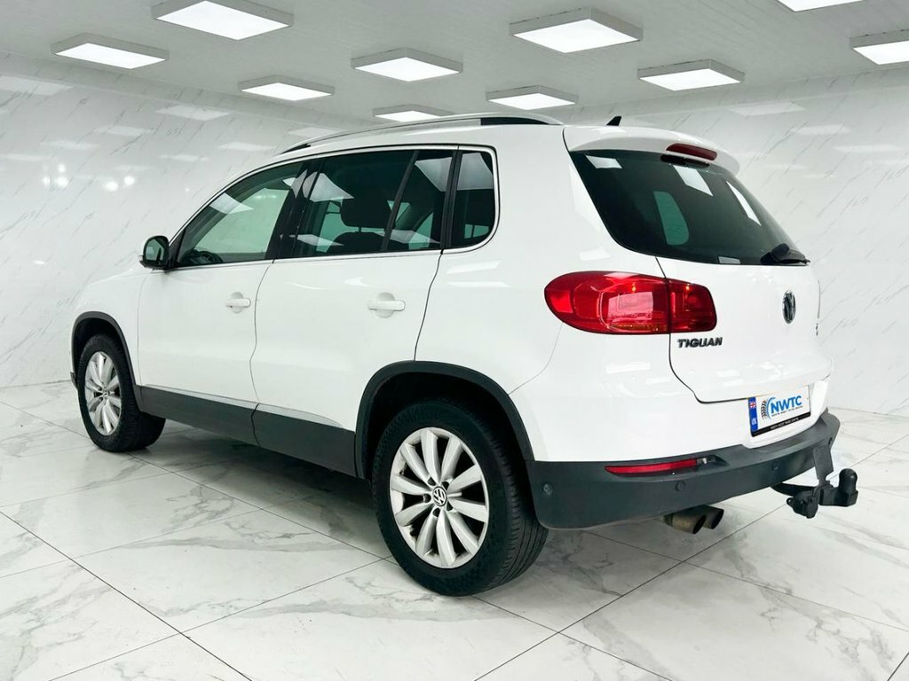 Volkswagen Tiguan 2L Match YR64AKN White #6
