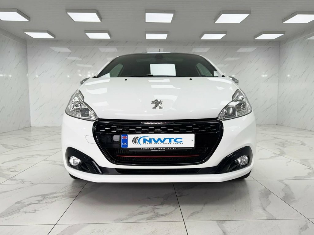 Peugeot 208 1.6L Gti Prestige White #3