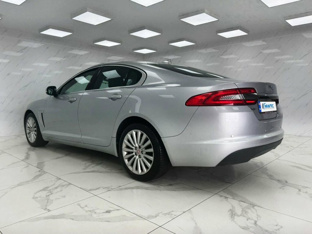 Jaguar XF 2.2L Luxury AO65BKY Silver #6