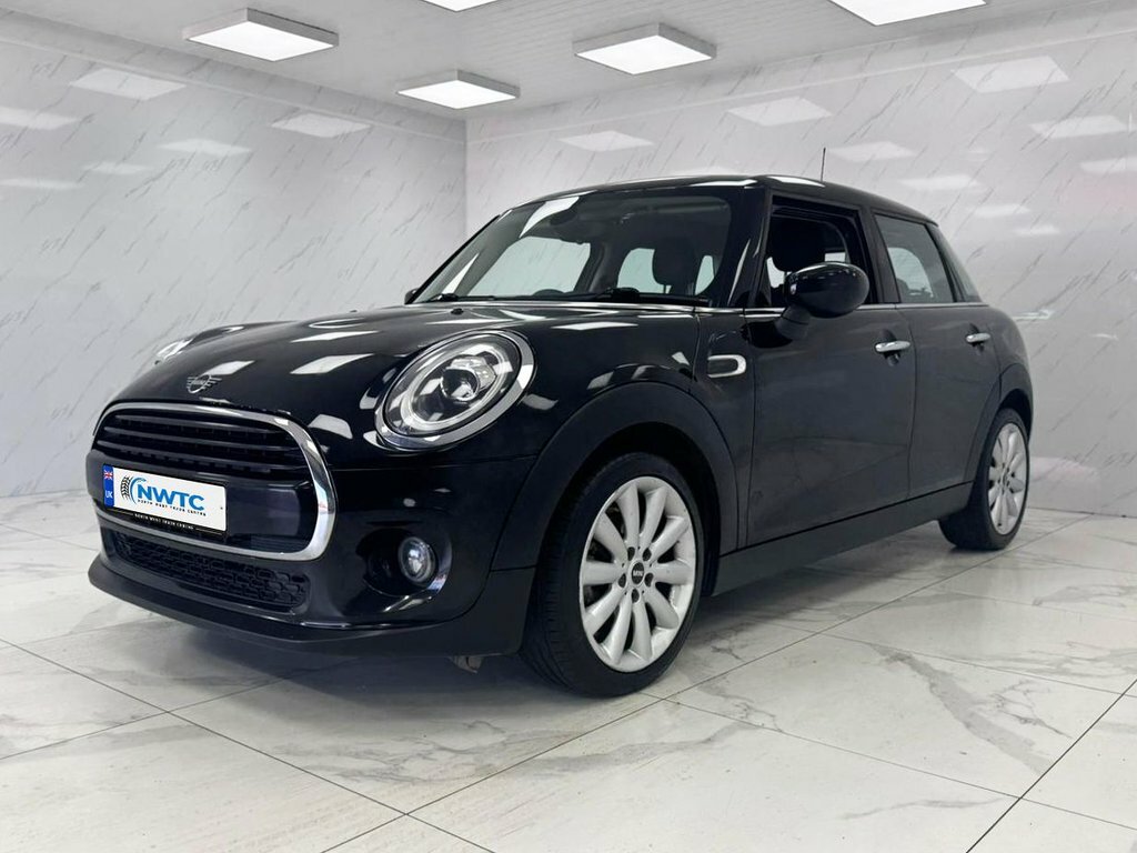 Mini Hatch 1.5L Cooper Classic FY69WZM Black #4