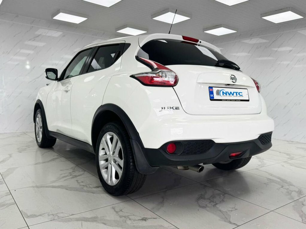 Nissan Juke 1.2L N-connecta Silver #6