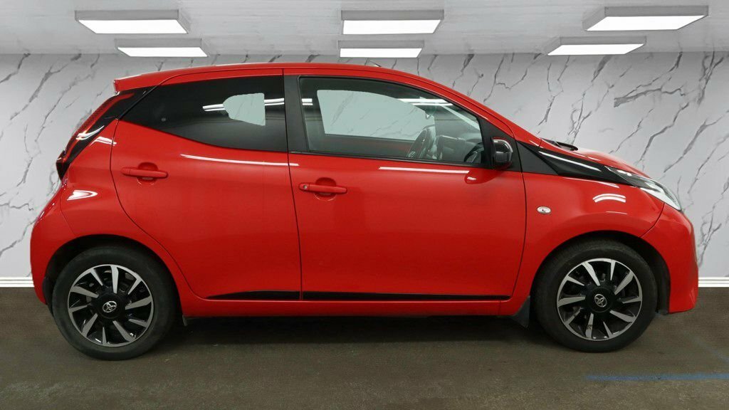 Toyota Aygo 1L X-trend LM71XSW Red #5