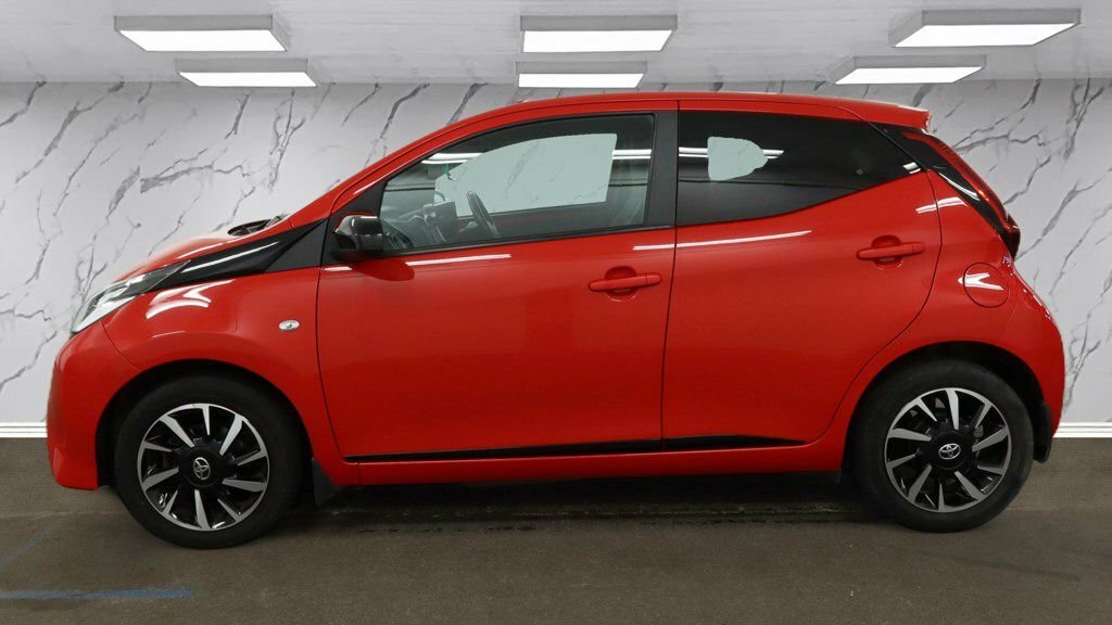 Toyota Aygo 1L X-trend LM71XSW Red #6