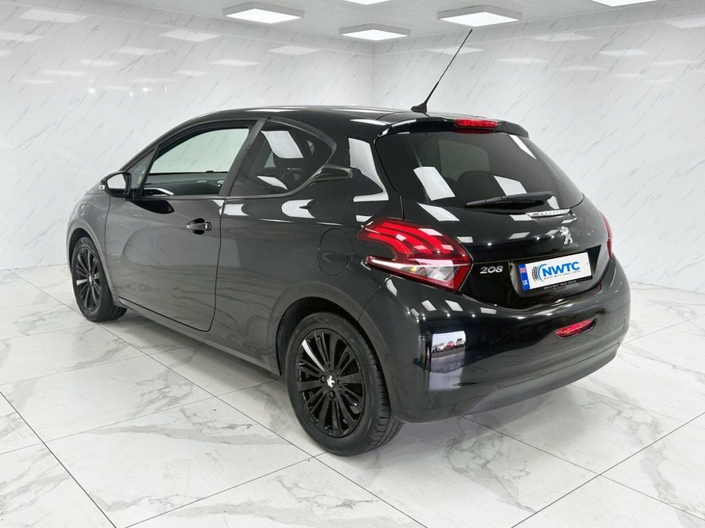 Peugeot 208 1.2L Black Edition VO18HVZ Black #6
