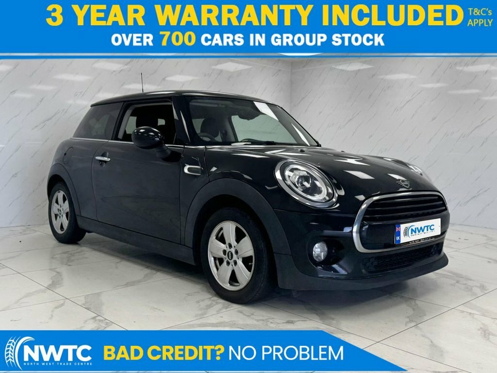 Mini Hatch 1.5L Cooper Black