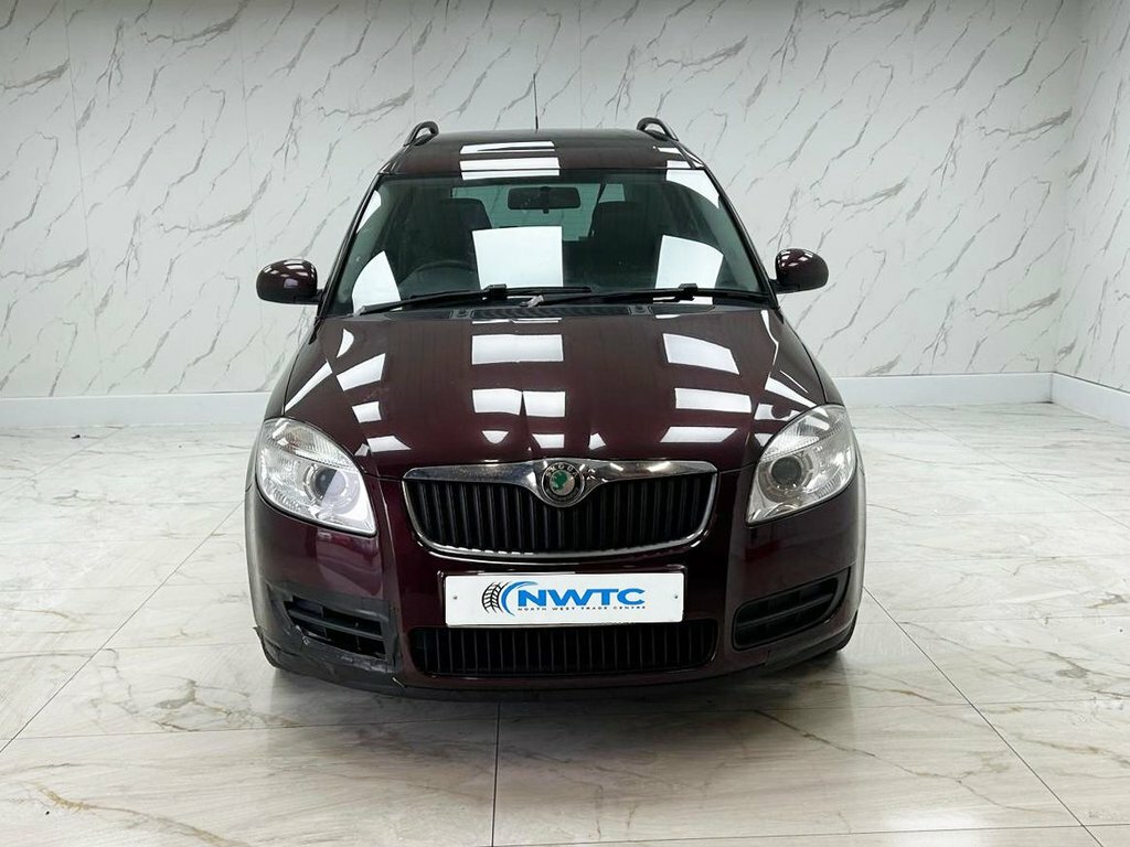 Skoda Roomster 1.9L Se Red #3