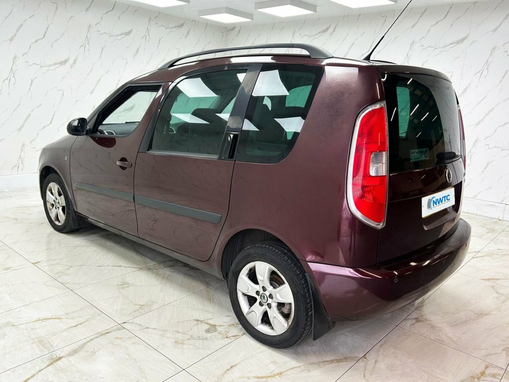 Skoda Roomster 1.9L Se Red #6